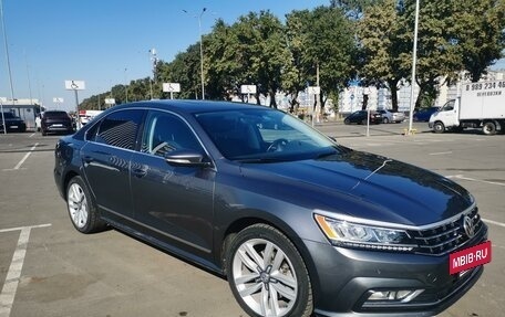 Volkswagen Passat B8 рестайлинг, 2017 год, 2 200 000 рублей, 9 фотография