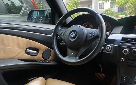 BMW 5 серия, 2008 год, 1 900 000 рублей, 7 фотография