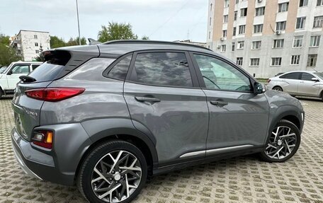 Hyundai Kona I, 2020 год, 2 550 000 рублей, 2 фотография