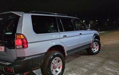 Mitsubishi Pajero Sport II рестайлинг, 2004 год, 1 350 000 рублей, 4 фотография