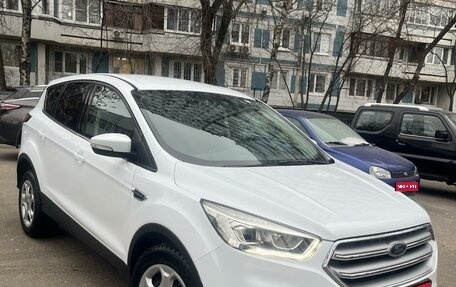 Ford Kuga III, 2017 год, 1 720 000 рублей, 1 фотография