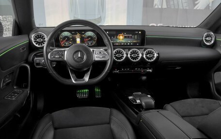 Mercedes-Benz CLA, 2019 год, 3 099 000 рублей, 6 фотография