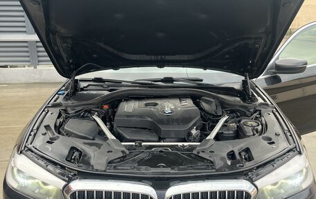 BMW 5 серия, 2018 год, 2 850 000 рублей, 9 фотография