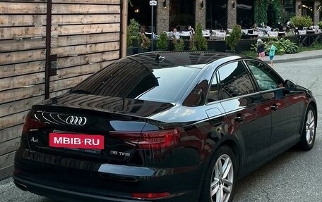 Audi A4, 2019 год, 2 570 000 рублей, 3 фотография