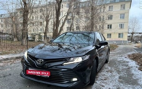 Toyota Camry, 2020 год, 2 850 000 рублей, 5 фотография