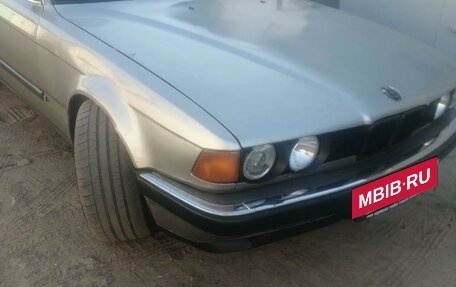 BMW 7 серия, 1990 год, 250 000 рублей, 3 фотография