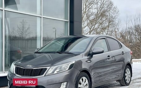 KIA Rio III рестайлинг, 2013 год, 788 000 рублей, 2 фотография