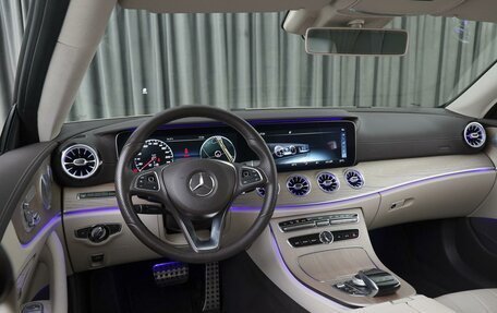 Mercedes-Benz E-Класс, 2017 год, 4 199 000 рублей, 6 фотография