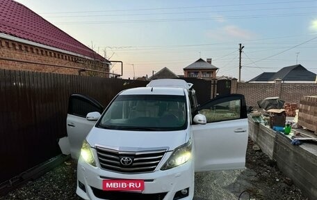 Toyota Alphard III, 2012 год, 2 700 000 рублей, 18 фотография