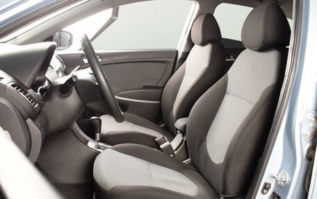 Hyundai Solaris II рестайлинг, 2012 год, 949 000 рублей, 10 фотография