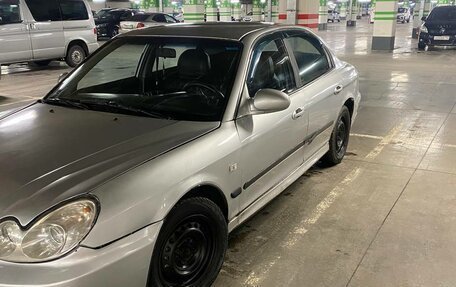 Hyundai Sonata IV рестайлинг, 2002 год, 350 000 рублей, 6 фотография