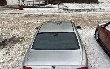 Hyundai Sonata IV рестайлинг, 2002 год, 350 000 рублей, 8 фотография