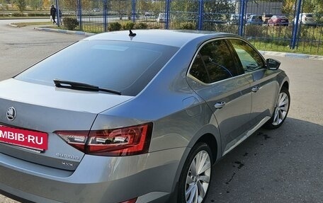 Skoda Superb III рестайлинг, 2017 год, 2 900 000 рублей, 7 фотография