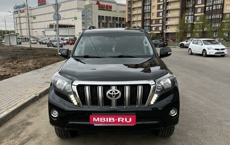 Toyota Land Cruiser Prado 150 рестайлинг 2, 2016 год, 5 250 000 рублей, 8 фотография