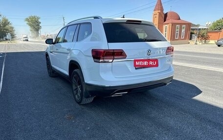 Volkswagen Atlas I, 2019 год, 3 000 000 рублей, 5 фотография