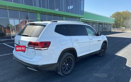 Volkswagen Atlas I, 2019 год, 3 000 000 рублей, 4 фотография