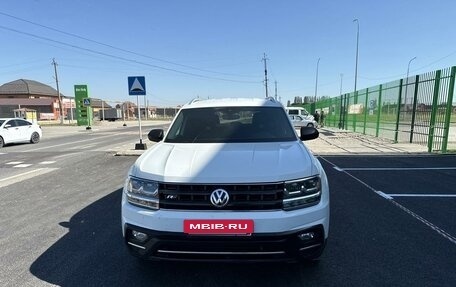 Volkswagen Atlas I, 2019 год, 3 000 000 рублей, 3 фотография