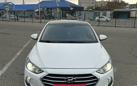 Hyundai Elantra VI рестайлинг, 2016 год, 1 615 000 рублей, 5 фотография