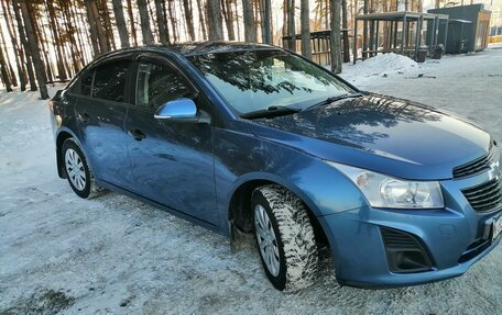 Chevrolet Cruze II, 2014 год, 950 000 рублей, 7 фотография