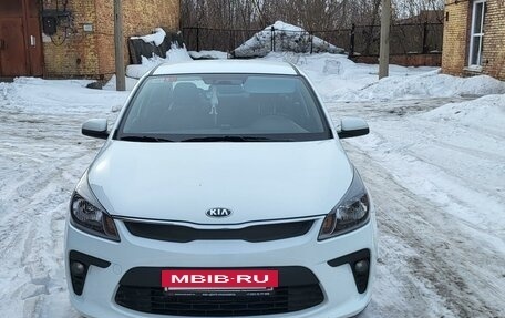 KIA Rio IV, 2019 год, 1 390 000 рублей, 4 фотография