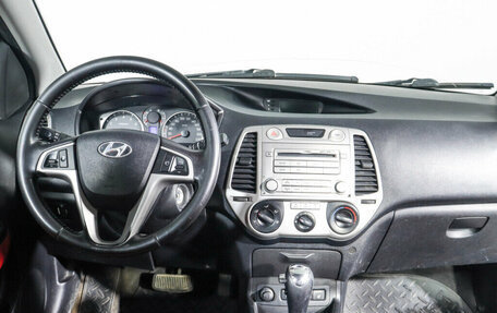 Hyundai i20 IB рестайлинг, 2010 год, 700 000 рублей, 11 фотография