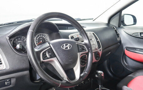 Hyundai i20 IB рестайлинг, 2010 год, 700 000 рублей, 13 фотография