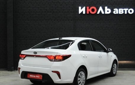 KIA Rio IV, 2017 год, 1 310 000 рублей, 6 фотография