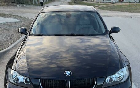 BMW 3 серия, 2008 год, 1 050 000 рублей, 2 фотография