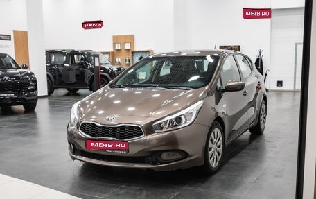 KIA cee'd III, 2012 год, 1 055 000 рублей, 1 фотография