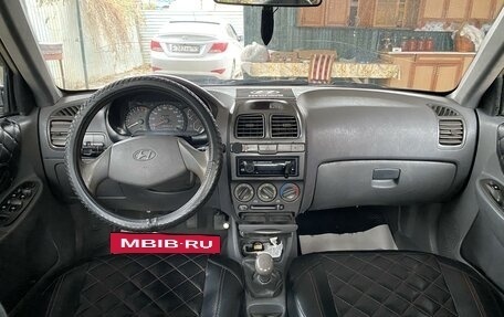 Hyundai Accent II, 2005 год, 385 000 рублей, 8 фотография