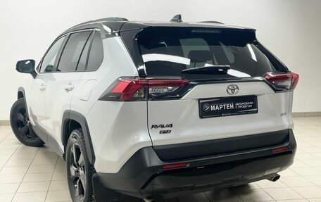 Toyota RAV4, 2021 год, 3 675 000 рублей, 6 фотография