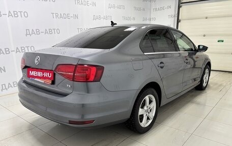 Volkswagen Jetta VI, 2015 год, 1 390 000 рублей, 4 фотография