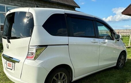 Honda Freed I, 2013 год, 1 200 000 рублей, 8 фотография