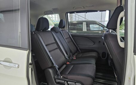 Nissan Serena IV, 2016 год, 2 445 000 рублей, 23 фотография