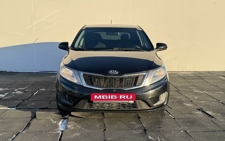 KIA Rio III рестайлинг, 2014 год, 790 000 рублей, 2 фотография