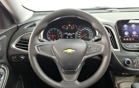 Chevrolet Malibu IX, 2021 год, 1 550 000 рублей, 13 фотография