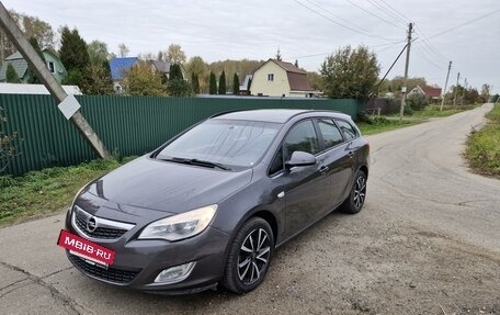 Opel Astra J, 2012 год, 850 000 рублей, 3 фотография