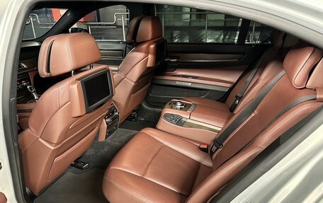 BMW 7 серия, 2011 год, 1 700 000 рублей, 15 фотография