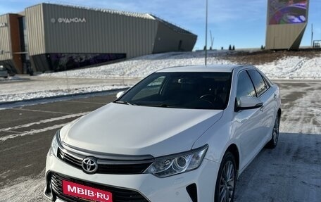 Toyota Camry, 2017 год, 2 200 000 рублей, 1 фотография