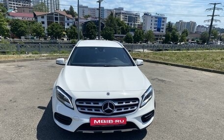 Mercedes-Benz GLA, 2018 год, 3 020 000 рублей, 8 фотография