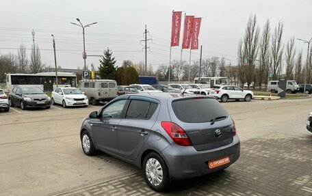 Hyundai i20 IB рестайлинг, 2010 год, 670 000 рублей, 7 фотография