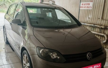 Volkswagen Golf Plus II, 2012 год, 830 000 рублей, 11 фотография