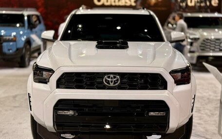 Toyota 4Runner V, 2024 год, 10 333 000 рублей, 11 фотография