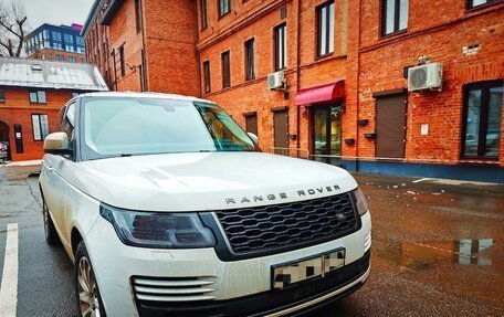 Land Rover Range Rover IV рестайлинг, 2018 год, 7 750 000 рублей, 4 фотография