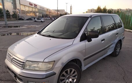 Mitsubishi Space Wagon III, 2002 год, 410 000 рублей, 2 фотография