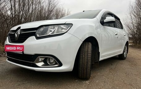 Renault Logan II, 2017 год, 740 000 рублей, 6 фотография