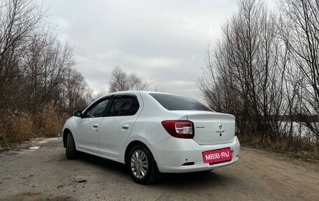 Renault Logan II, 2017 год, 740 000 рублей, 10 фотография