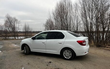 Renault Logan II, 2017 год, 740 000 рублей, 18 фотография