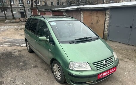 Volkswagen Sharan I рестайлинг, 2001 год, 300 000 рублей, 3 фотография