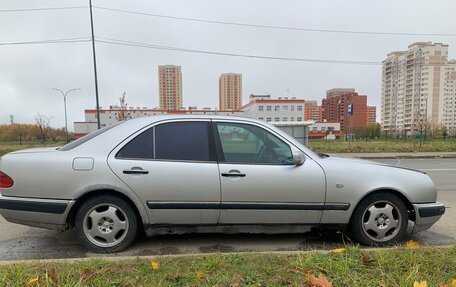 Mercedes-Benz E-Класс, 1998 год, 265 000 рублей, 7 фотография